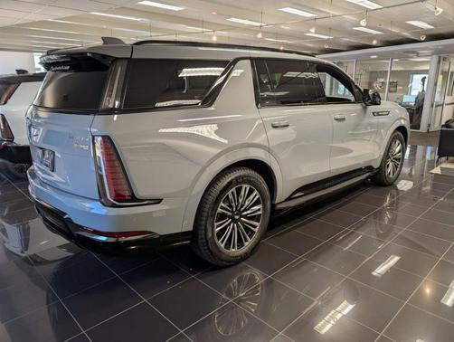 2026 Cadillac Escalade IQL Sport