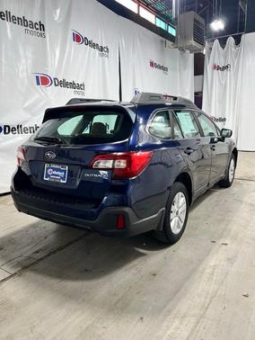 Abyss Blue Pearl 2019 Subaru Outback 2.5i Premium