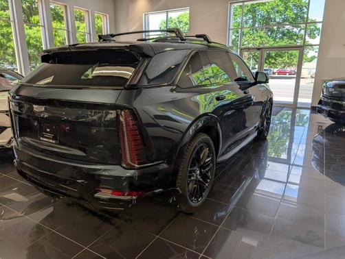 2025 Cadillac Escalade IQ