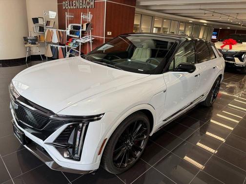 2026 Cadillac LYRIQ V Premium