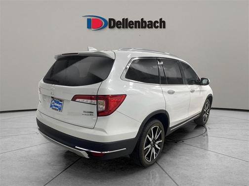 2022 Honda Pilot Touring 7-Passenger