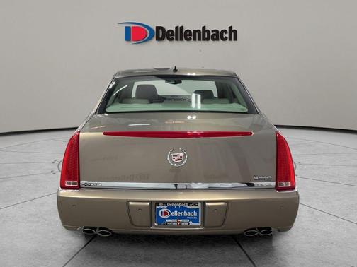 2007 Cadillac DTS Luxury II