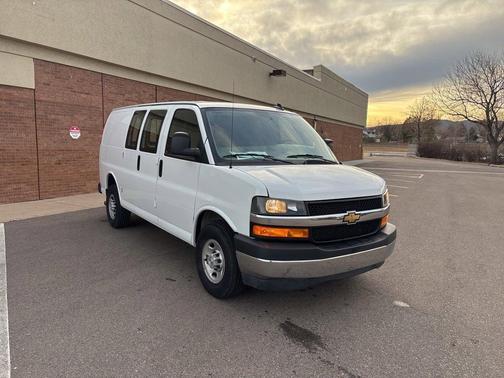2024 Chevrolet Express 2500 Work Van