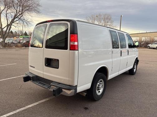 2024 Chevrolet Express 2500 Work Van