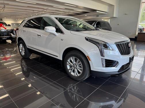 2026 Cadillac XT5 Luxury
