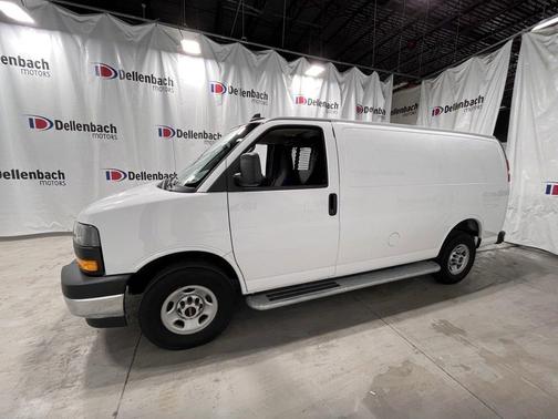 2023 GMC Savana 2500 Work Van
