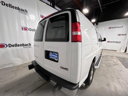 2023 GMC Savana 2500 Work Van