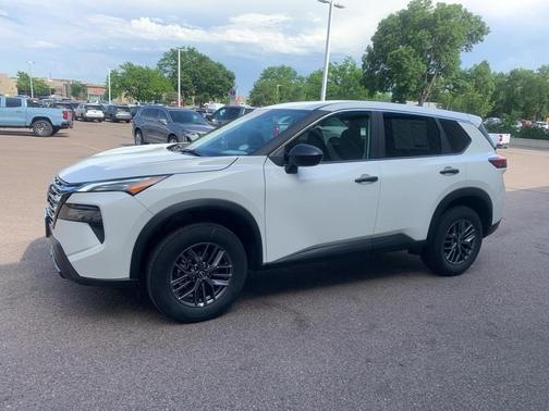 2025 Nissan Rogue S
