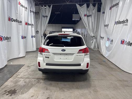 2014 Subaru Outback 2.5i Limited