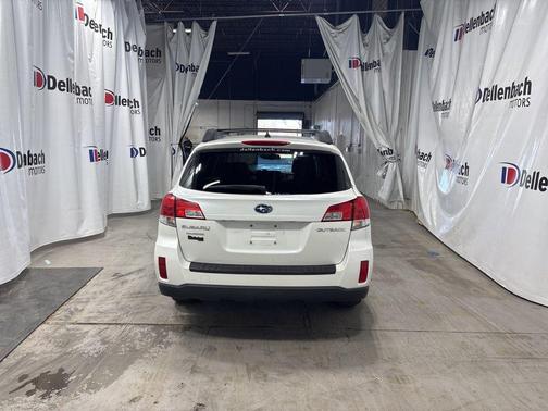 2014 Subaru Outback 2.5i Limited