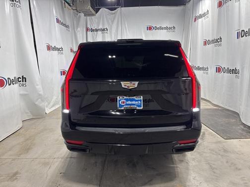 2021 Cadillac Escalade Sport