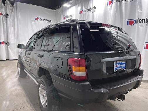 2004 Jeep Grand Cherokee Laredo