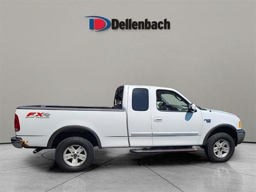2002 Ford F-150 XLT SuperCab