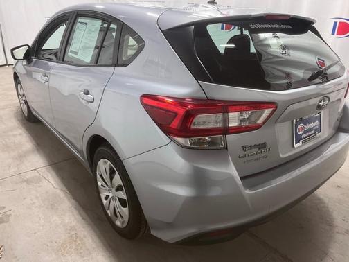 2019 Subaru Impreza 2.0i
