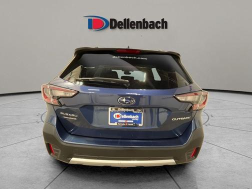 Abyss Blue Pearl 2022 Subaru Outback Limited