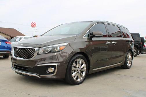 Photo 4 of 28 of 2016 Kia Sedona SX-L