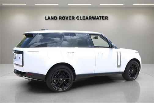 2023 Land Rover Range Rover P400 SE