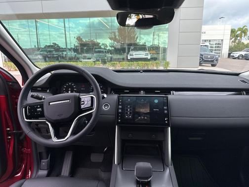 2025 Land Rover Discovery Sport S