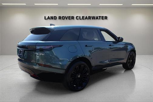 2026 Land Rover Range Rover Velar P400 Dynamic SE