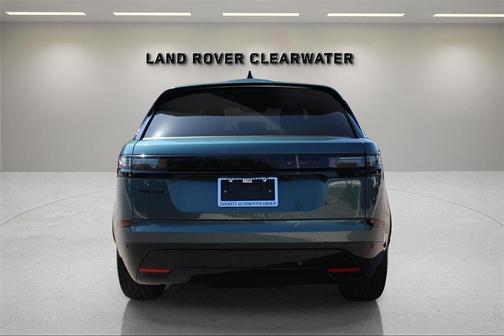 2026 Land Rover Range Rover Velar P400 Dynamic SE