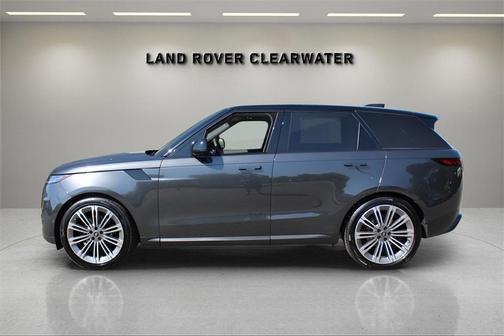 2025 Land Rover Range Rover Sport P360 SE