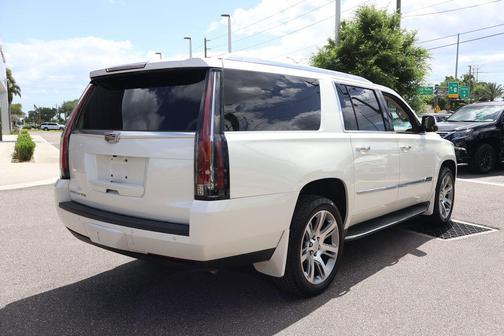 White Diamond Clearcoat 2015 Cadillac Escalade ESV Luxury
