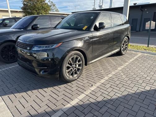 2024 Land Rover Range Rover Sport SE