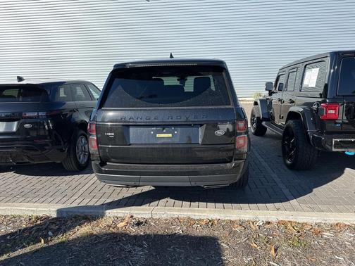 2020 Land Rover Range Rover P525 HSE LWB