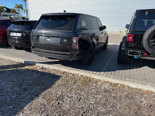 2020 Land Rover Range Rover P525 HSE LWB