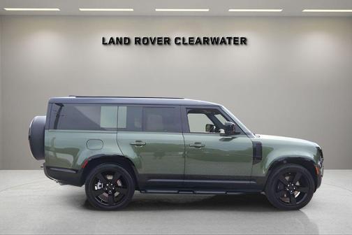 Woolstone Green 2026 Land Rover Defender P400 X-Dynamic SE