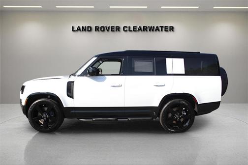 2025 Land Rover Defender P400 X-Dynamic SE