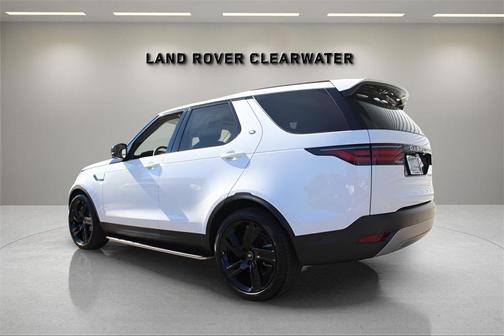 2025 Land Rover Discovery P300 S