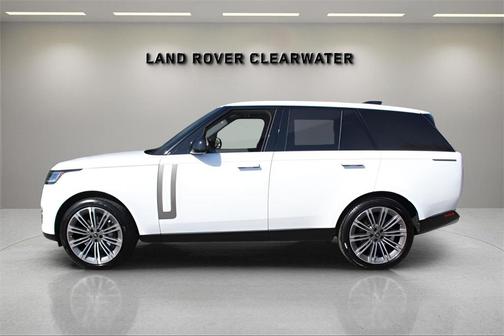 2025 Land Rover Range Rover P400 SE