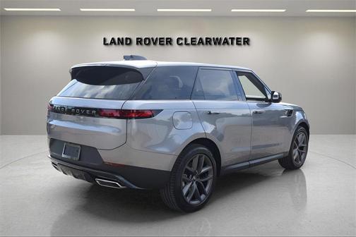 2025 Land Rover Range Rover Sport P360 SE