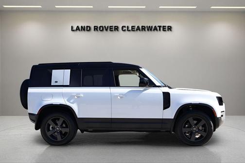 Fuji White 2024 Land Rover Defender P300
