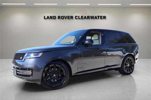2025 Land Rover Range Rover P400 SE 7 Seat