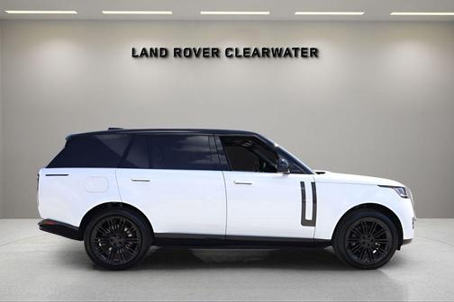 2026 Land Rover Range Rover AUTOBIOGRAPHY