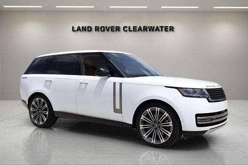 Ostuni Pearl White 2023 Land Rover Range Rover P530 SE