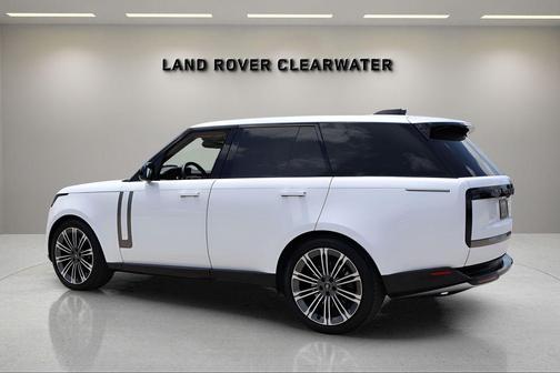 Ostuni Pearl White 2023 Land Rover Range Rover P530 SE