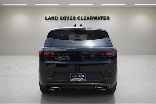 2025 Land Rover Range Rover Sport P360 SE