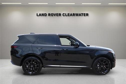 2025 Land Rover Range Rover Sport P360 SE