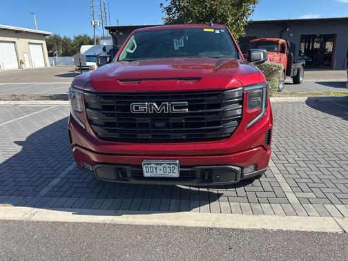 2022 GMC Sierra 1500 Elevation