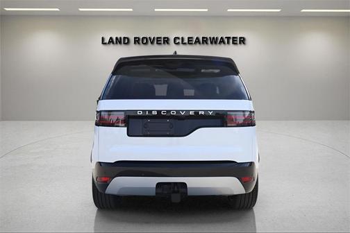2026 Land Rover Discovery 