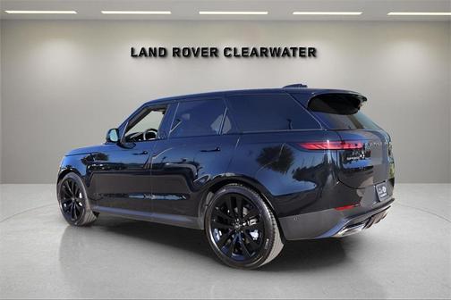 2025 Land Rover Range Rover Sport P360 SE