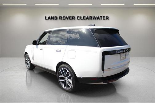 2025 Land Rover Range Rover P550e Autobiography