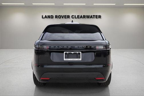 2026 Land Rover Range Rover Velar P400 Dynamic SE