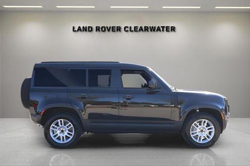 2026 Land Rover Defender 110 S