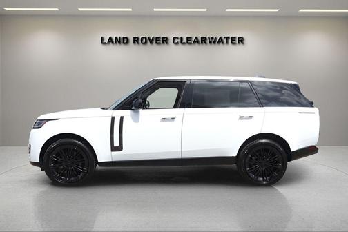 Fuji White 2026 Land Rover Range Rover P530 SE 7 Seat