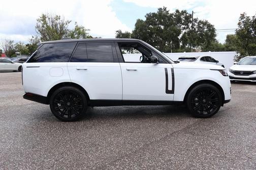 2025 Land Rover Range Rover P530 SE