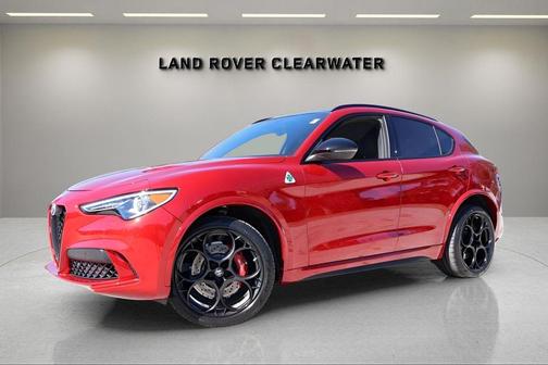 2023 Alfa Romeo Stelvio Quadrifoglio